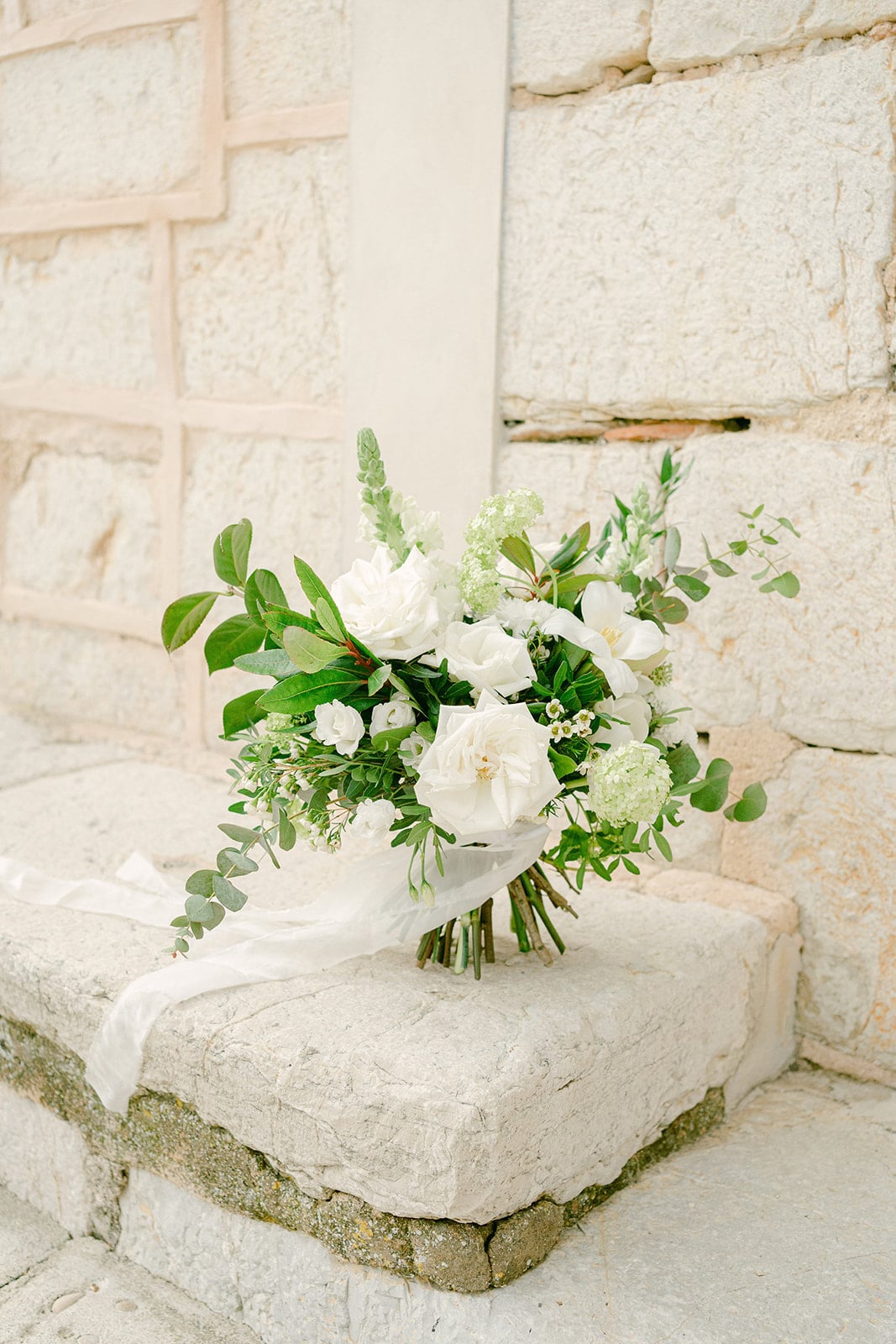 boda con flores blancas ramo 22 1