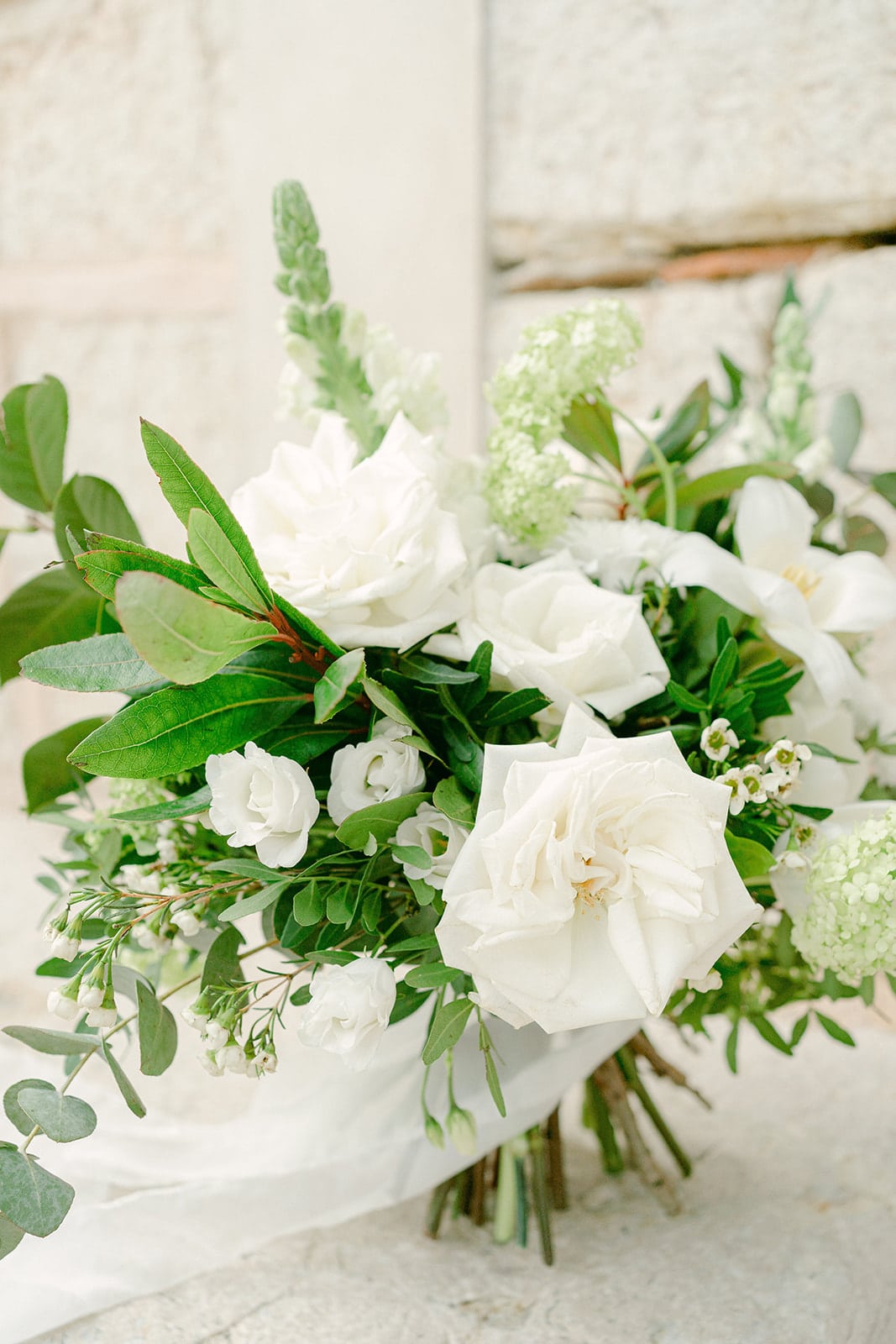 boda con flores blancas ramo 23